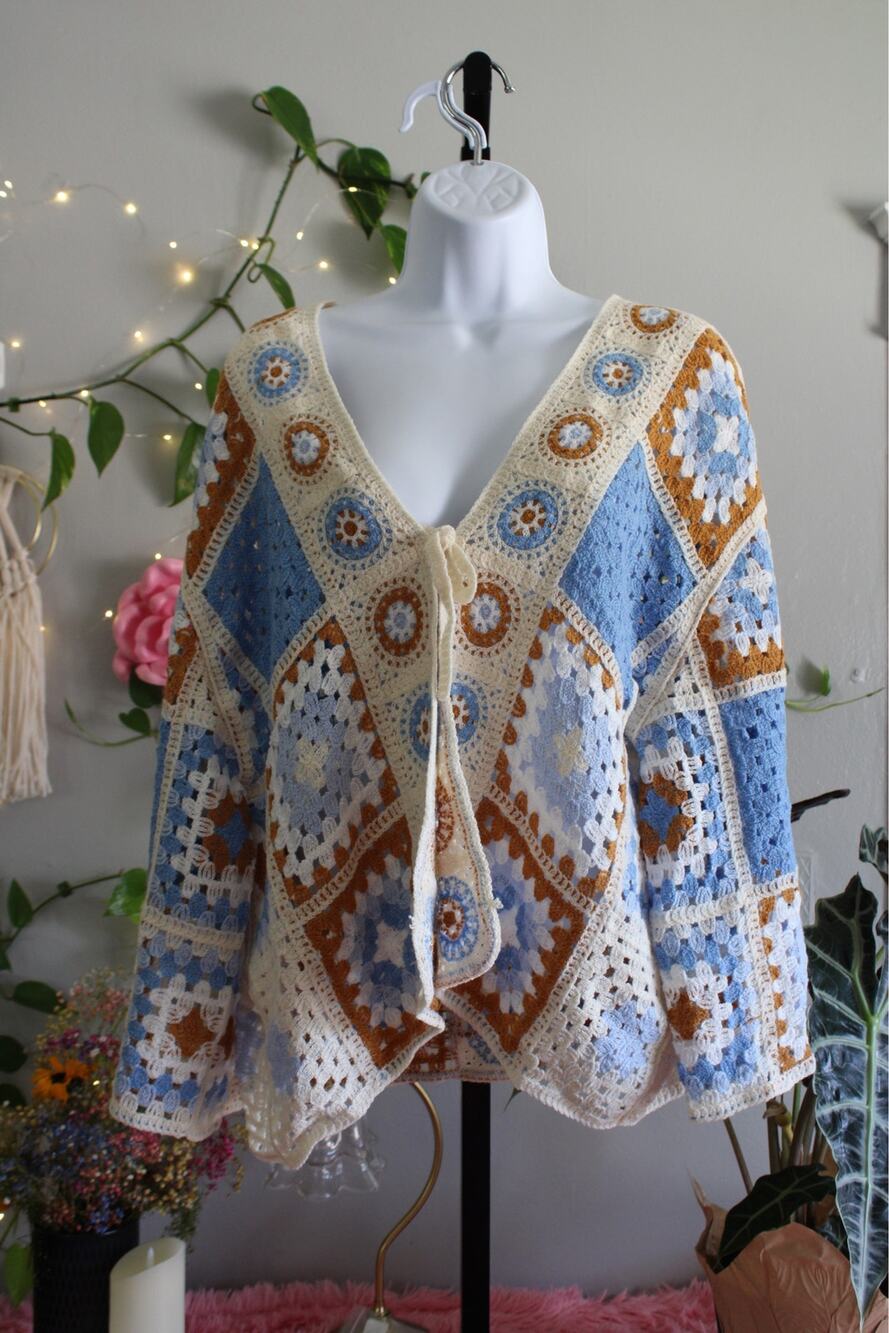 POL Size One Crochet Granny Square Cardigan Blue Cream Brown Boho Tie Front